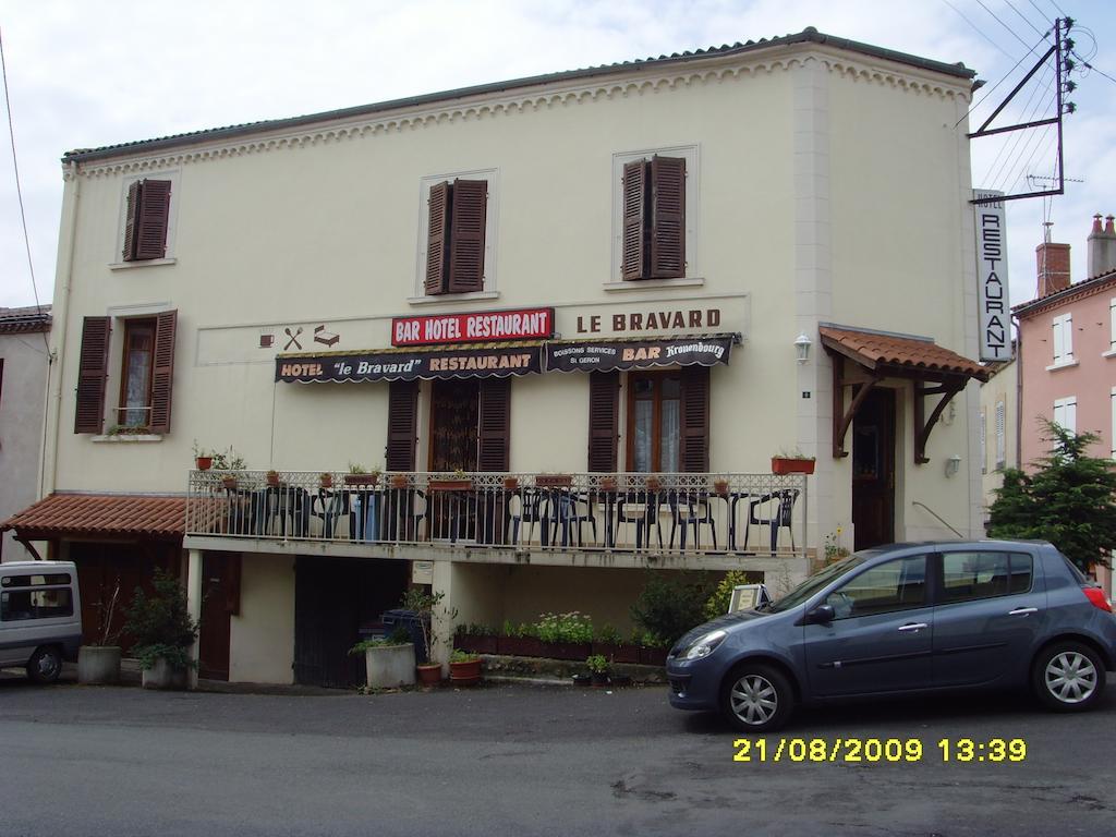 Le Bravard Jumeaux Esterno foto