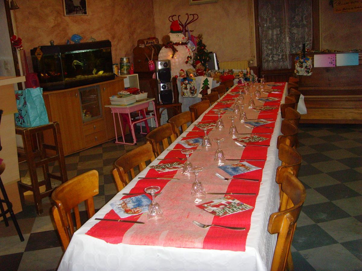 Le Bravard Jumeaux Esterno foto