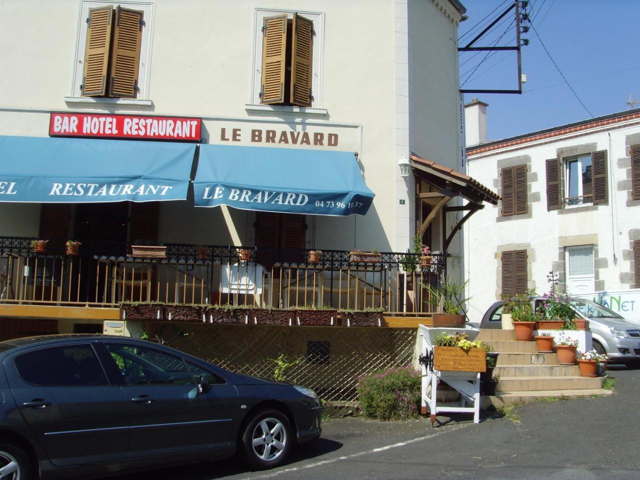 Le Bravard Jumeaux Esterno foto